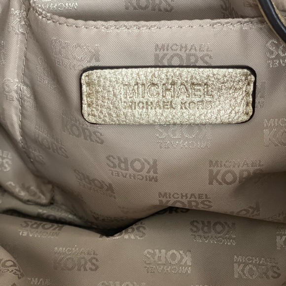 ❌SOLD❌Michael Kors purse - Picture 5 of 12